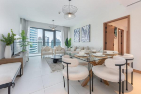 Spacious Cozy 2-Bedroom Apartment in Dubai Marina